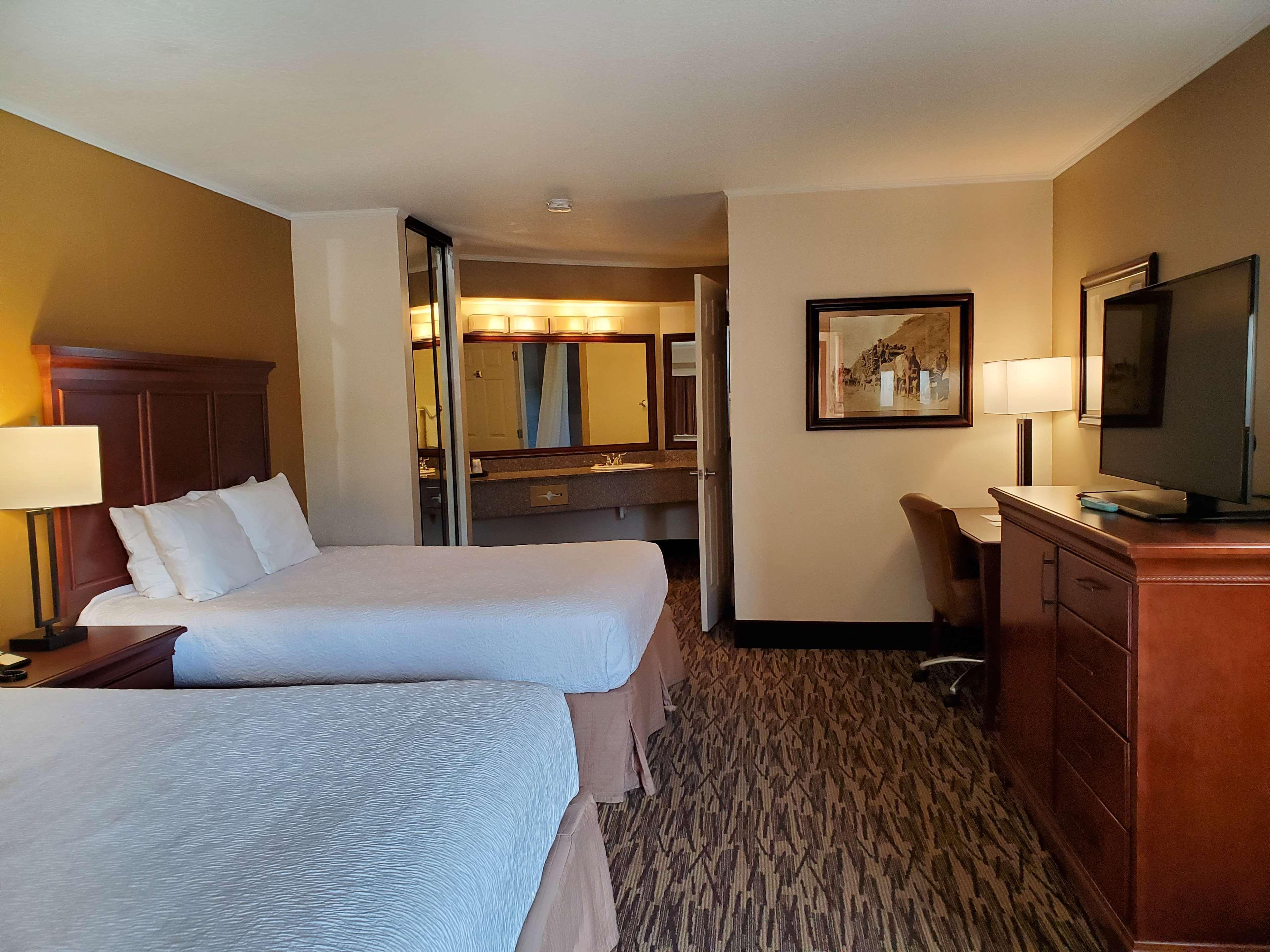 Best Western Plus Humboldt House Inn Гарбервилл Экстерьер фото