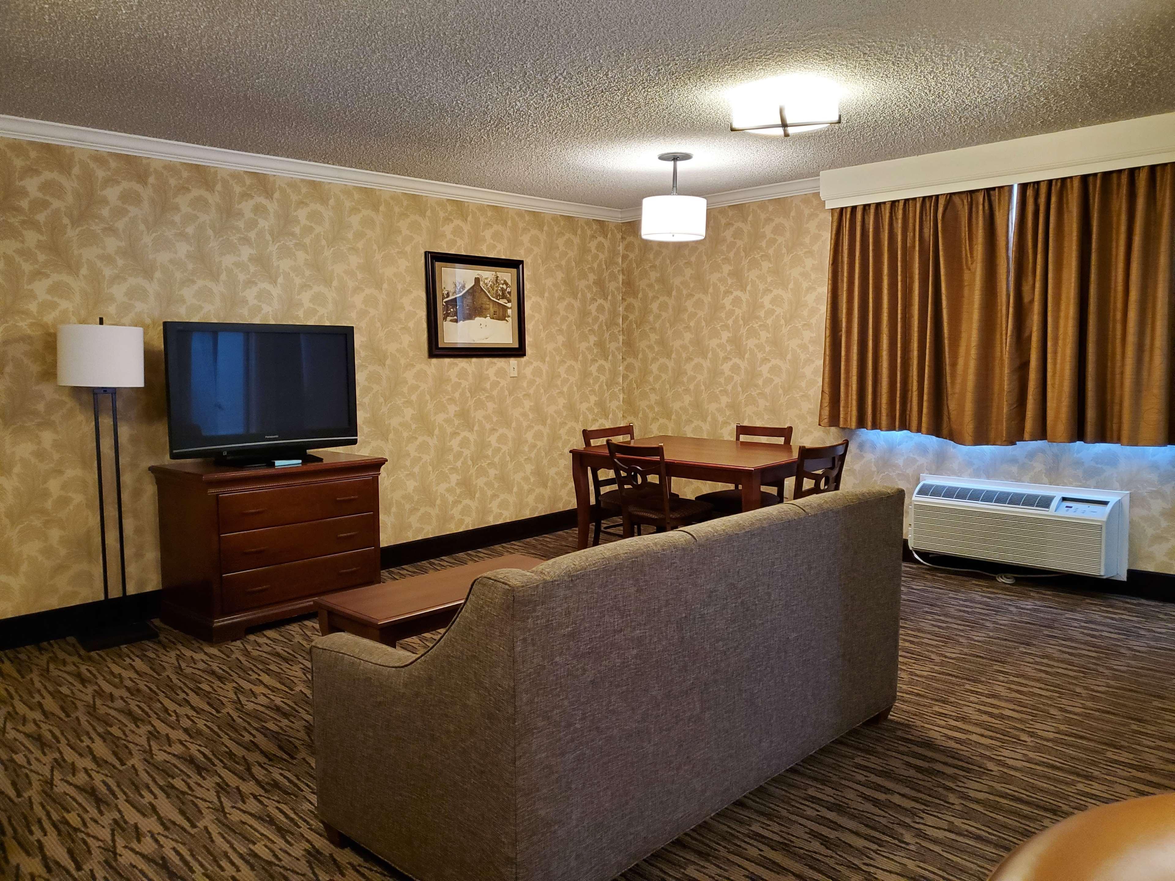 Best Western Plus Humboldt House Inn Гарбервилл Экстерьер фото
